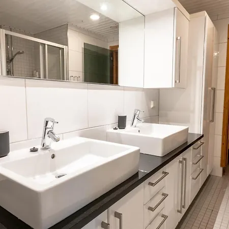 2ndhomes Glorious 1br With Sauna In Kamppi Center * Helsínquia