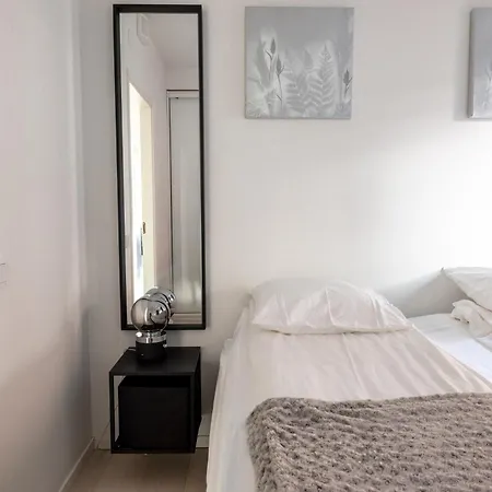 Apartmán 2ndhomes Glorious 1br With Sauna In Kamppi Center Helsinky